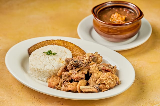 Chicharron De Pollo.