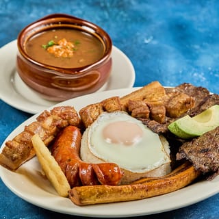 BANDEJA PAISA